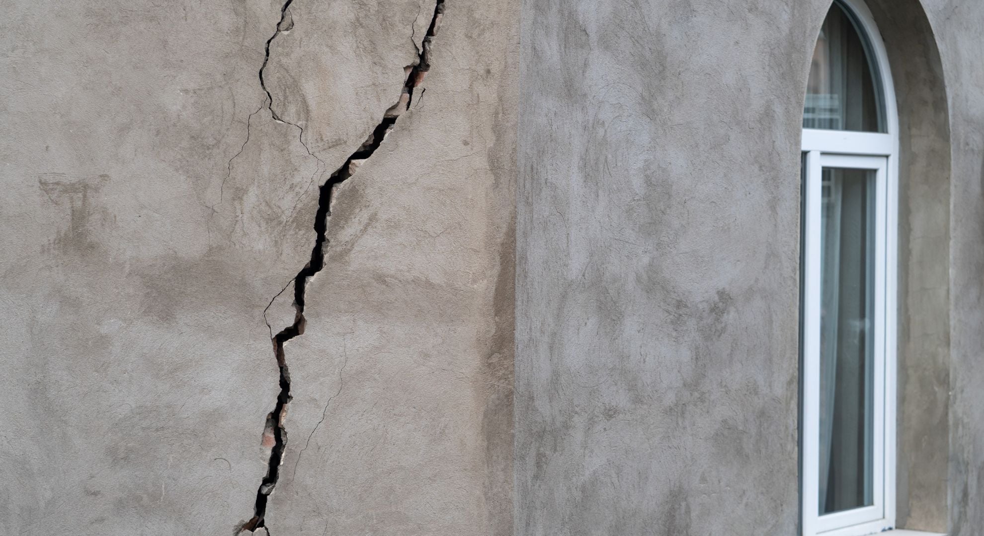 Build Cracks Out of Your Concrete Plans